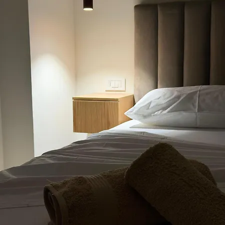 Luxury Skyline -tirana Center Appartement *
