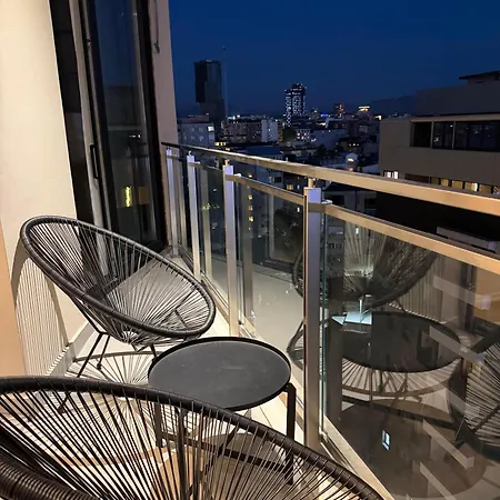 Luxury Skyline -tirana Center Appartement Tirana